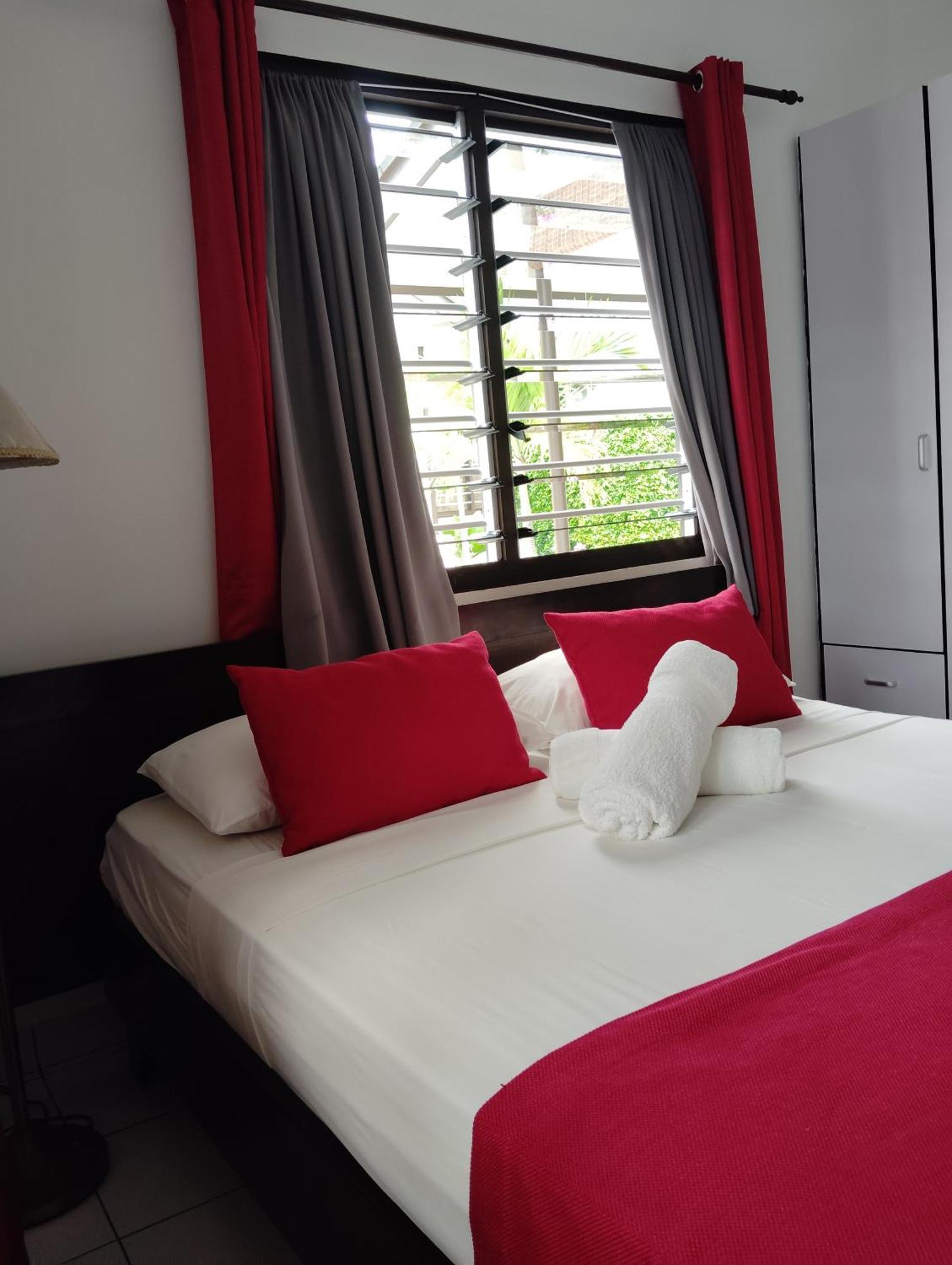 Roche Kerlan Apartments Гранд Анс Екстериор снимка
