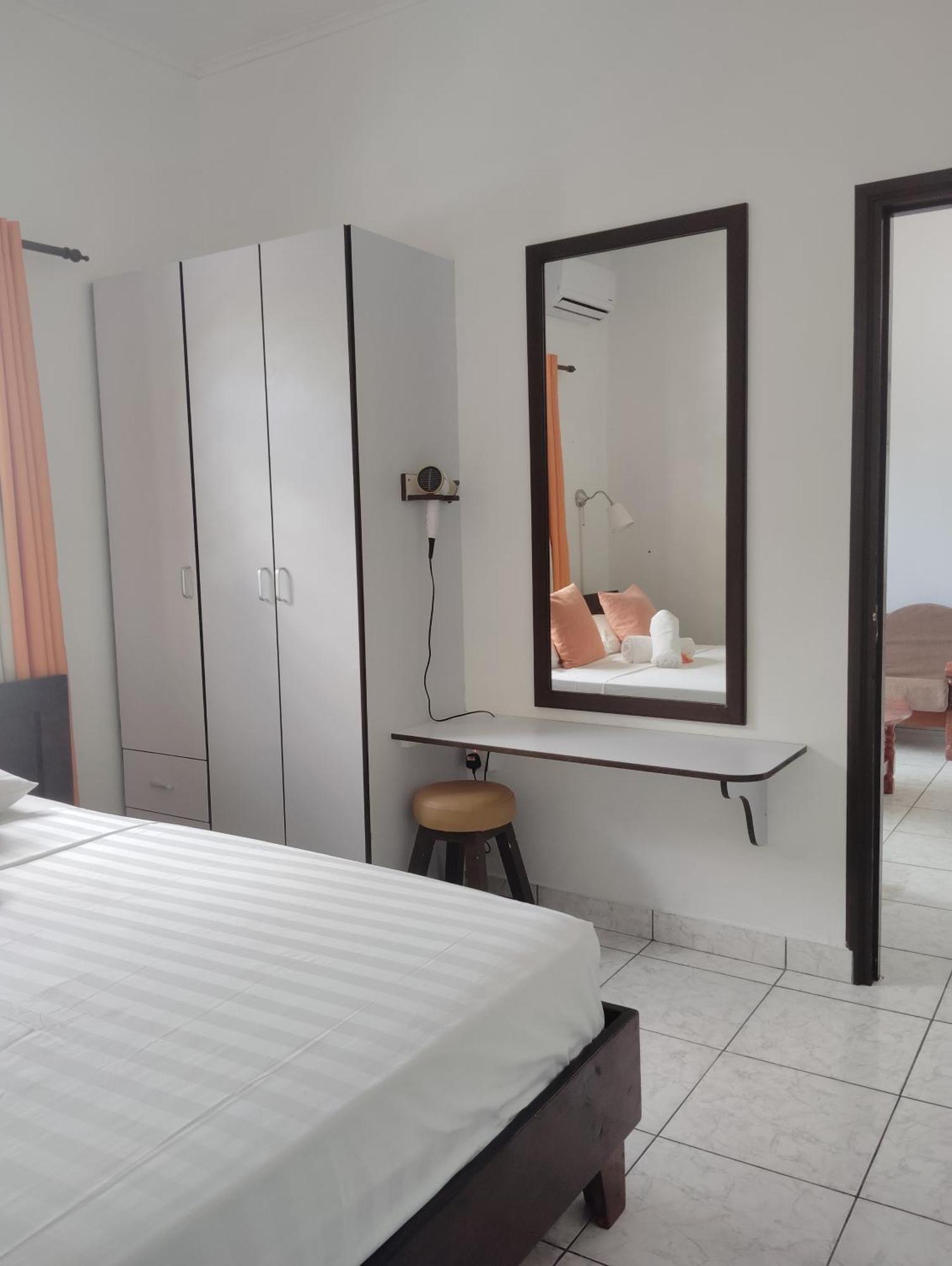 Roche Kerlan Apartments Гранд Анс Екстериор снимка